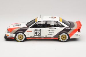 Audi V8 Quattro DTM #45 F. Biela Team AZR 1991 Minichamps 1:18 100911045 Métal Moulé — image 4 sur 8