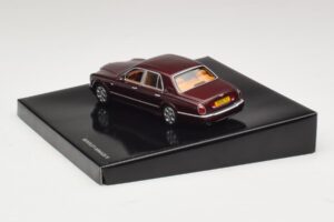 Bentley Arnage R Sunset Red Minichamps 1:43 BL330 Métal Moulé — image 3 sur 4