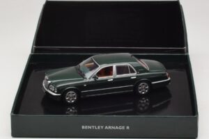 Bentley Arnage R Verdant Green Minichamps 1:43 BL328 Métal Moulé — image 4 sur 4