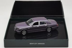 Bentley Arnage T Grey Violet Minichamps 1:43 BL384 Métal Moulé — image 4 sur 4