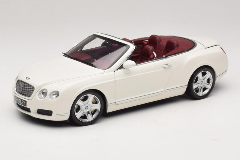 Bentley Continental GTC Blanc Boîte De Remplacement Minichamps 1:18 100139032-R1 Métal Moulé