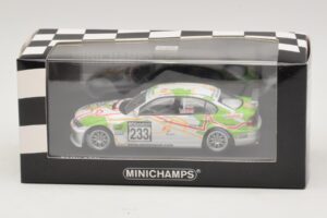 BMW 320i E46 #233 A. Priaulx / J. Muller Schubert Motorsport VLN Nurburgring 2005 Minichamps 1:43 400052433 Métal Moulé — image 4 sur 4