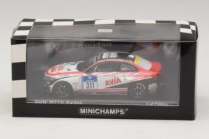 BMW M235i Team Mathol Racing #311 Scherfeld / Duve 24 Hours of Nurburgring 2015 Minichamps 1:43 437152511 Métal Moulé — image 4 sur 4