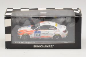 BMW M235i Team Rent2drive #304 Ackermann / Wishkirchen 24 Hours of Nurburgring 2015 Minichamps 1:43 437152504 Métal Moulé — image 4 sur 4