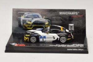 BMW Z4 GT3 Need for Speed Team #4 Hartung / Viebahn 24 Hours of Nürburgring 2011 Minichamps 1:43 437112904 Métal Moulé