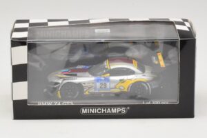 BMW Z4 GT3 VDS Racing #29 B. Leinders / M. Palttala 24 Hours of Nurburgring 2012 Minichamps 1:43 437122929 Métal Moulé — image 4 sur 4
