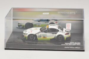 BMW Z4 GT3 Westcoast Racing #52 F. Lestrup ADAC GT Masters 2011 Minichamps 1:43 437112952 Métal Moulé — image 4 sur 5