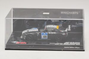 BMW Z4 M Coupe #69 Adams / K. Ludwig ADAC 24h Nürburgring 2009 Minichamps 1:43 400092769 Métal Moulé — image 4 sur 5