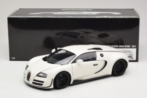 Bugatti Veyron Super Sport Blanc Minichamps 1:18 100110844 Métal Moulé — image 8 sur 8