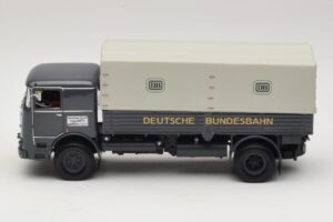 Bussing LU Deutsche Bundesbahn Minichamps 1:43 30566-54995 Métal Moulé — image 3 sur 6