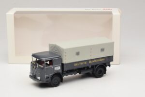 Bussing LU Deutsche Bundesbahn Minichamps 1:43 30566-54995 Métal Moulé — image 6 sur 6
