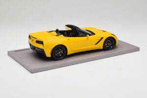 Chevrolet Corvette C7 Velocity Yellow BBR 1:18 BLM1815E Résine — image 2 sur 6