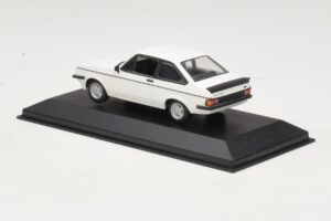 Ford Escort Mk1 TC Blanc Minichamps 1:43 400081070 Métal Moulé — image 3 sur 4