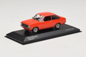 Ford Escort Mk2 Spanish Red Minichamps 1:43 400084100 Métal Moulé — image 2 sur 4