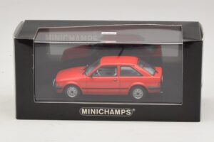 Ford Escort Mk3 3 Portes Rouge Minichamps 1:43 400085000 Métal Moulé — image 4 sur 4