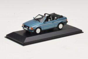 Ford Escort Mk3 Cabriolet Bleu Métallisé Minichamps 1:43 400085030 Métal Moulé — image 2 sur 4