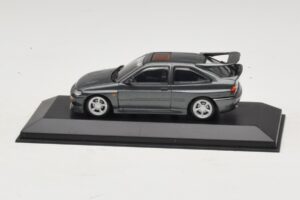 Ford Escort RS Cosworth Vert Foncé Métallisé Minichamps 1:43 430086300 Métal Moulé