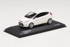 Ford Fiesta Mk6 Blanc Minichamps 1:43 400088002 Métal Moulé — image 2 sur 4