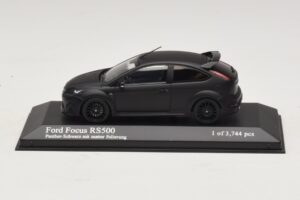 Ford Focus RS500 Mk2 Matte Black Minichamps 1:43 400088104 Métal Moulé