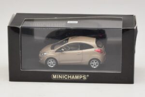 Ford Ka Mk2 Bronze Metallic Minichamps 1:43 FORD007 Métal Moulé — image 4 sur 4