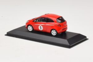 Ford Ka Mk2 Grand Prix Pack Styling Rouge Minichamps 1:43 400088201 Métal Moulé — image 3 sur 4