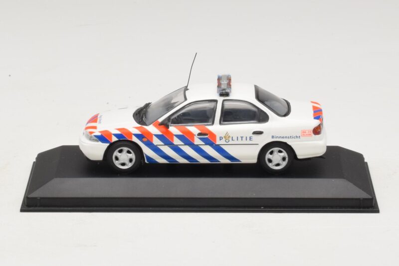Ford Mondeo Mk1 Berline Police Minichamps 1:43 433082091 Métal Moulé