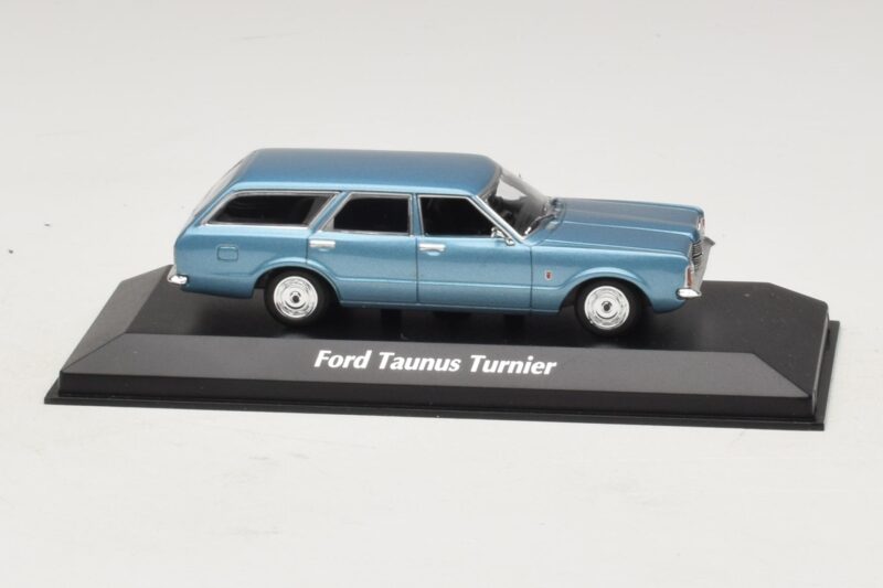 Ford Taunus TC Turnier Blue Metallic Maxichamps 1:43 Ford Taunus TC Turnier Blue Metallic Maxichamps 1:43 940081311 Métal Moulé