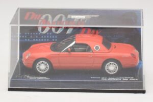 Ford Thunderbird Die Another Day Minichamps 1:43 045132 Métal Moulé — image 4 sur 5