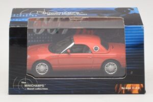 Ford Thunderbird Die Another Day Minichamps 1:43 045132 Métal Moulé — image 5 sur 5