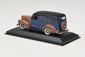 Ford V8 De Luxe Woody Station Wagon Marron Bleu Minichamps 1:43 400082112 Métal Moulé — image 3 sur 4