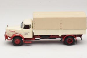 Henschel HS 140 Camion Plateau Blanc Rouge Minichamps 1:43 439171020 Métal Moulé — image 3 sur 6