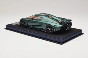Koenigsegg Regera Carbone Teinté Vert FrontiArt 1:18 AS010-110 Résine — image 4 sur 7