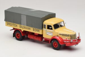 Krupp Titan Camion Plateau Baumann Bonn Minichamps 1:43 439069025 Métal Moulé — image 4 sur 6