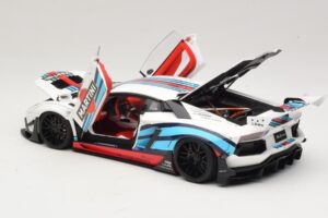 Lamborghini Aventador LB Works Martini Livery AUTOart 1:18 79185 Composite — image 5 sur 8