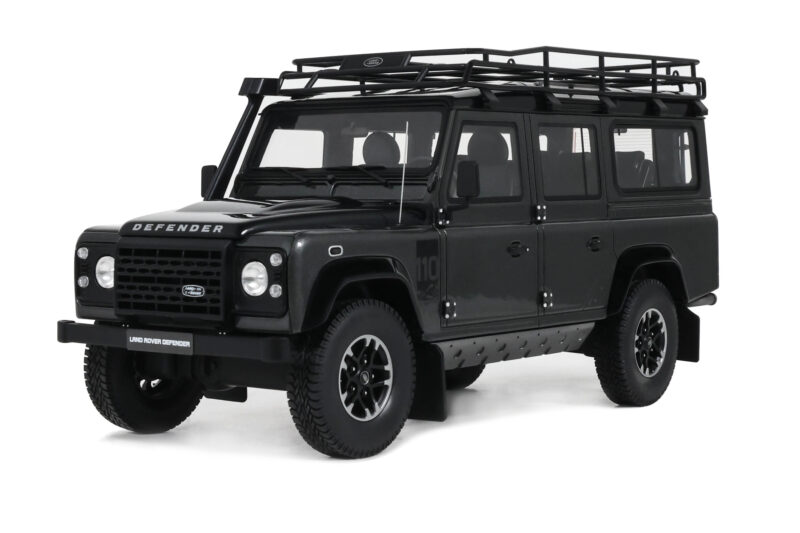Land Rover Defender 110 SW Adventure Edition Corris Grey GT Spirit 1:18 Land Rover Defender 110 SW Adventure Edition Corris Grey GT Spirit 1:18 GT968 Résine