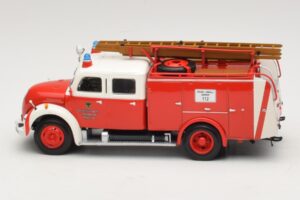 Magirus-Deutz Merkur TLF 16 Pompiers Dortmund Minichamps 1:43 439141972 Métal Moulé — image 3 sur 6