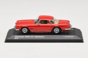Maserati 5000 GT Allemano Rouge Minichamps 1:43 437123321 Métal Moulé