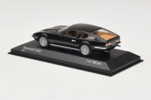 Maserati Indy Noir Minichamps 1:43 437123121 Métal Moulé — image 3 sur 4