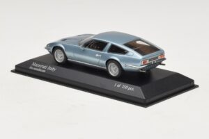 Maserati Indy Blue Metallic Minichamps 1:43 437123122 Métal Moulé — image 3 sur 4