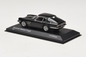 Maserati Mistral Noir Minichamps 1:43 437123421 Métal Moulé — image 3 sur 4