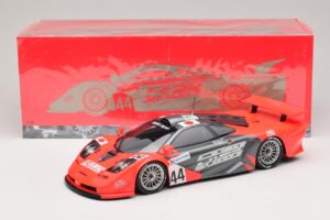 McLaren F1 GTR Lark #44 Tsuchiya / Ayles 24 Hours of Le Mans 1997 Minichamps 1:18 530133744 Métal Moulé — image 8 sur 8