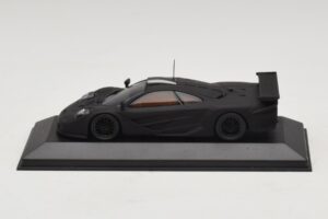 McLaren F1 GTR Longtail Noir Mat 1997 Minichamps 1:43 MCLAREN010 Métal Moulé — image 3 sur 4