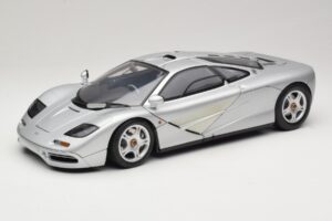 McLaren F1 Argent Minichamps 1:12 530133123 Métal Moulé