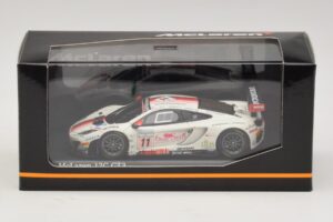 McLaren MP4-12C GT3 #11 Art Grand Prix Leclerc / Parisy 24 Hours of Spa 2013 Minichamps 1:43 437131311 Métal Moulé — image 4 sur 4
