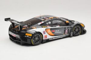 McLaren MP4-12C GT3 #5 D. Wauters 24 Hours of Spa 2013 Minichamps 1:18 151131305 Métal Moulé — image 2 sur 6