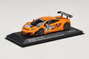 McLaren MP4-12C GT3 #69 Dorr Motorsport Adams / S. Asch 24 Hours of Nurburgring 2014 Minichamps 1:43 437141369 Métal Moulé — image 2 sur 4
