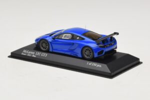 McLaren MP4-12C GT3 Street Bleu Minichamps 1:43 437121397 Métal Moulé — image 3 sur 4
