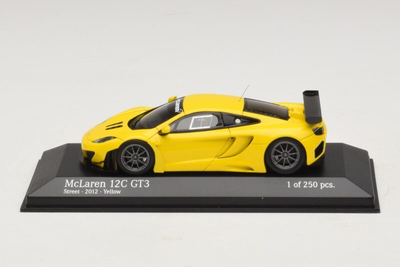 McLaren MP4-12C GT3 Street Jaune Minichamps 1:43 McLaren MP4-12C GT3 Street Jaune Minichamps 1:43 437121396 Métal Moulé