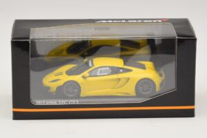 McLaren MP4-12C GT3 Street Jaune Minichamps 1:43 437121396 Métal Moulé — image 4 sur 4