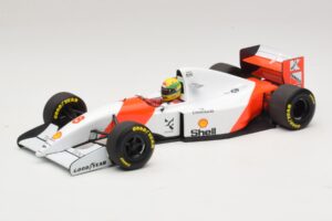 McLaren MP4/8 Ford #8 A. Senna Winner Japanese GP 1993 Minichamps 1:18 540931878 Métal Moulé
